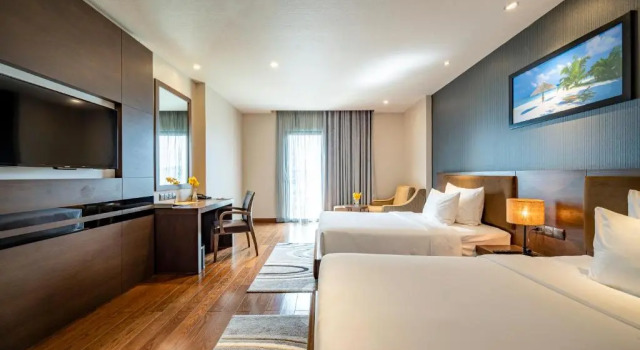 Четырёхместный номер Deluxe The Malibu Hotel