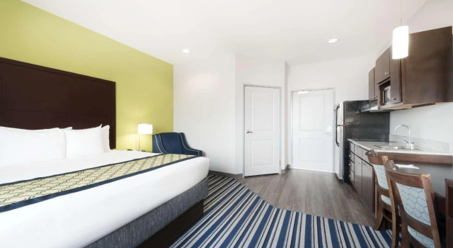 Двухместный люкс Hawthorn Extended Stay by Wyndham Midland