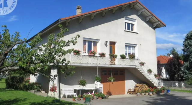 Gite Lorette, 3 pièces, 4 personnes - FR-1-496-76, 예약 호텔 Vaugneray 오베르뉴