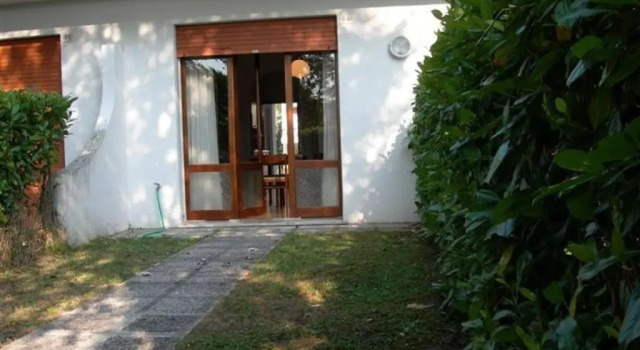 Terraced house with private garden, Забронировать Отель Каорле Линьяно-Ривьера