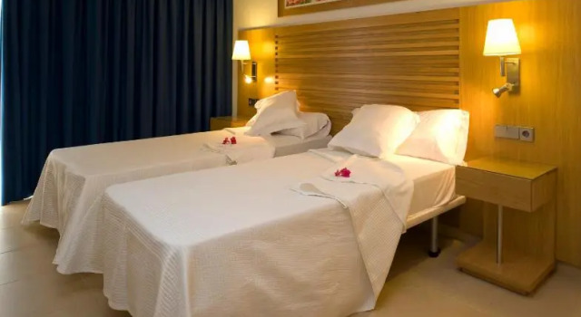 Студия с балконом Apartamentos Bon Sol Prestige