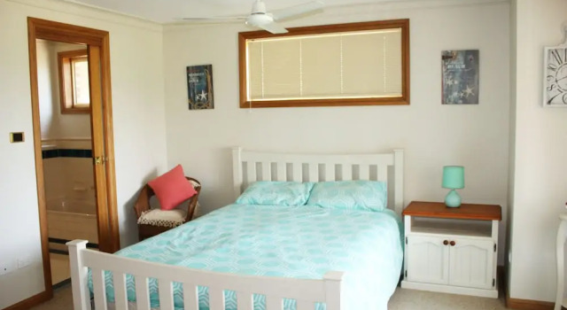 Номер Standard с балконом Birchgrove Terrace Unit 6