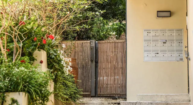Charming 2BR Apt w a Breathtaking Patio, Buchen Sie Ferienwohnung Tel Aviv Bezirk Tel Aviv