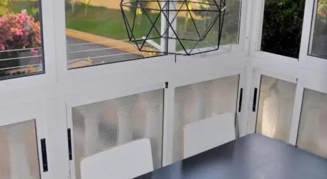 Apartamento con piscina y parking