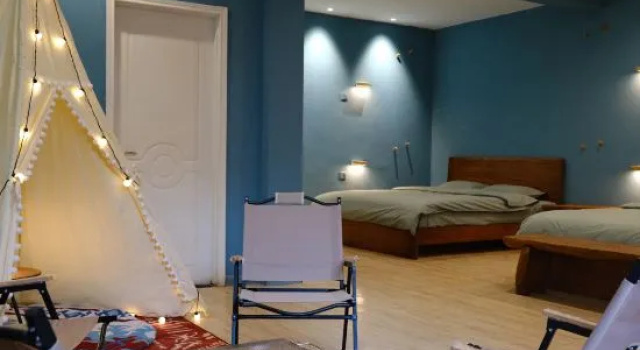 Rodzinne pole namiotowe Nest Homestay