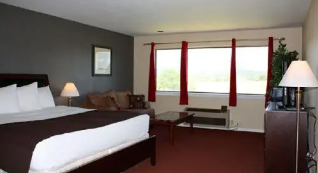 Номер Standard Oak Ridge Inn