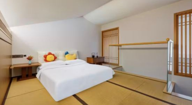 Люкс Deluxe Narada Dongqian Lake Resort Ningbo