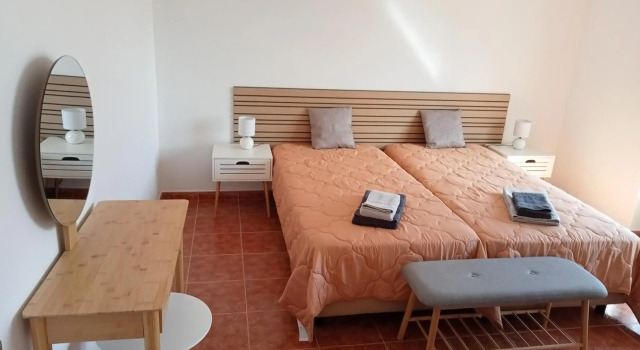 Porta Nova Guesthouse by R-Tex, Забронировать Отель Тавира Nature Reserve Ria Formosa, рядом с Торговый центр Tavira Gran Plaza
