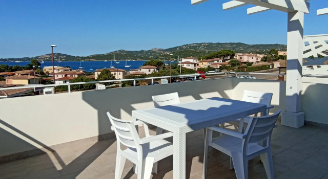 Welcomely - White Terrace - Condominio Acqualife, Book Hotel Cannigione Emerald Coast