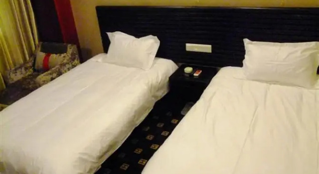 Люкс Standard Huilong Tower Hotel