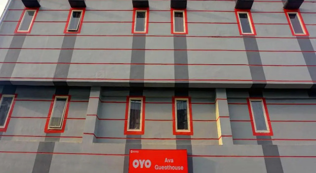 RedDoorz at Jalan Somba Opu Losari, Prenota Hotel Makassar 