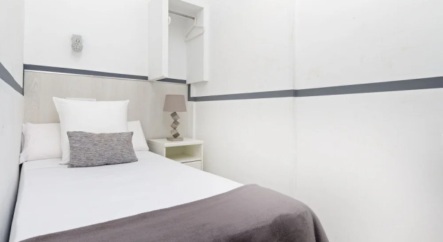 Одноместный номер Standard Gran Via 63 Rooms