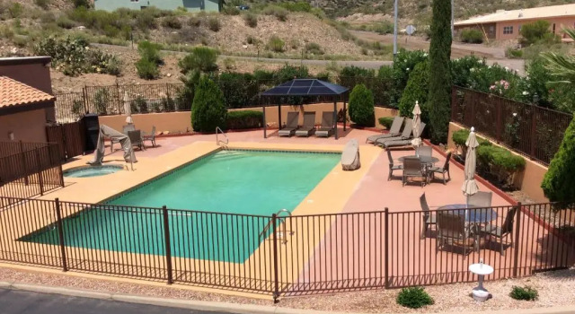 Номер Standard Best Western Copper Hills Inn