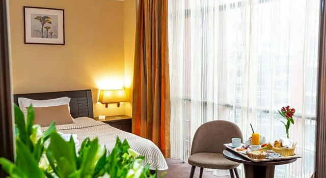 Номер Standard Отель Mercure Sofia City