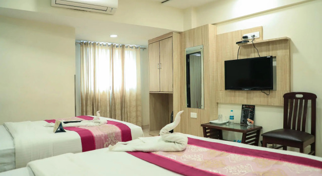 Hotel Plaza Executive Kurla, Забронировать Отель Отели штата Махараштры 3 звезды, 3*