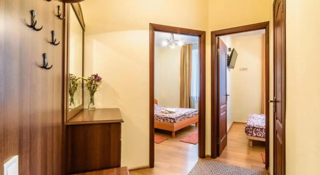 Apartment On Yana Zhizhky, Забронировать Апартаменты/квартира Отели Львова с завтраком, рядом с Галерея Времена года, Завтраки