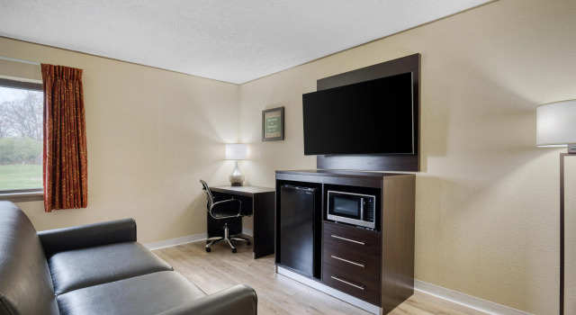 Четырёхместный номер Standard SureStay by Best Western Massena