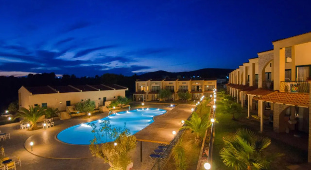 Village Mare, Book Hotel  