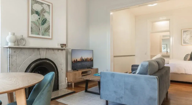 Modern 1-bed Studio Near Tramsheds, Забронировать Апартаменты/квартира Глиб 