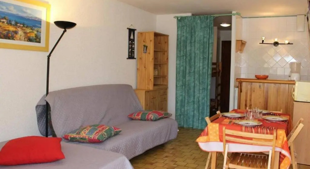 Appartement Gruissan, 1 pièce, 4 personnes - FR-1-229-71, Book Lejlighed Hoteller i Corbières med parkering, Parkering