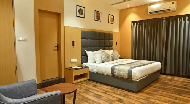 Suite The Royal Residency