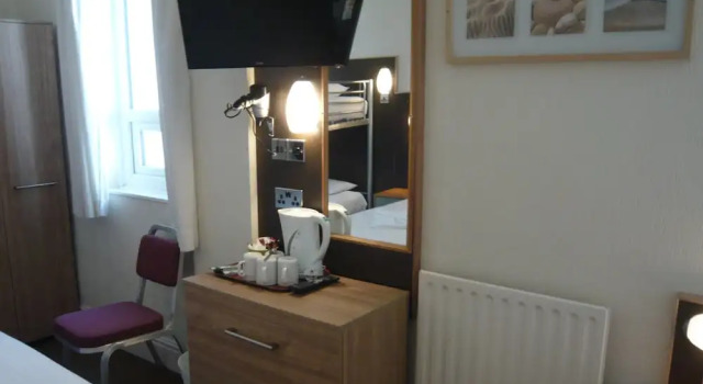 Одноместный номер Standard Dutchman Hotel