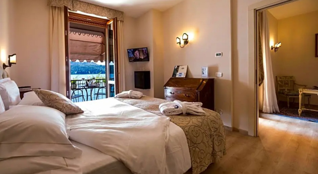 Люкс Hotel Duomo