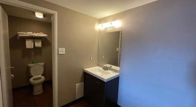 Номер Standard Tourist Inn