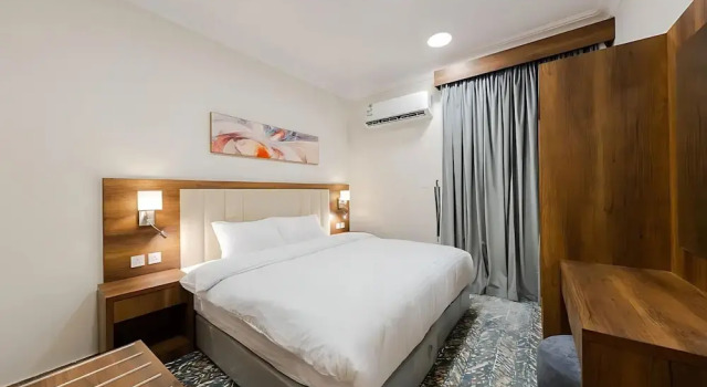 Апартаменты Al Mamsha Palace Hotel Apartments