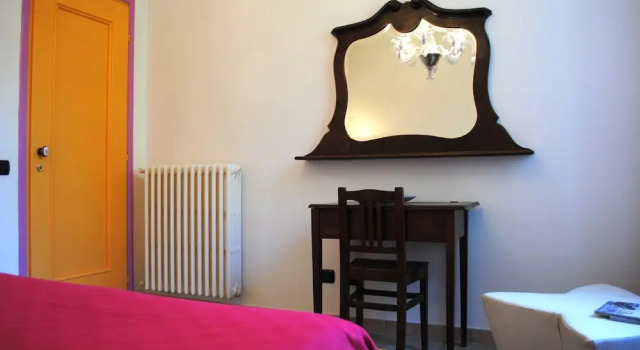 Bnbook - Casa Magnolie Lago Maggiore, Prenota Hotel Meina Lago Maggiore
