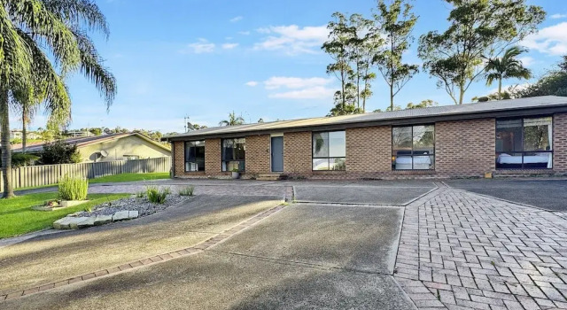 Pet-friendly Private Retreat with Large Backyard, Buchen Sie Ferienwohnung Surf Beach New South Wales