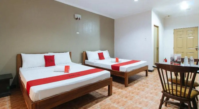 RedDoorz @ KM 50 Aguinaldo Highway Tagaytay