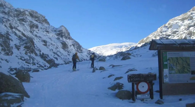 Коттедж с 3 комнатами La Pasailla de Gredos