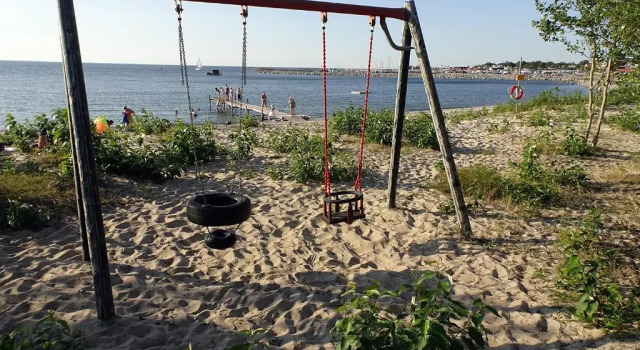 Stuga m havsutsikt & 50m till strand, Varaa Hotelli Byxelkrok Kalmari