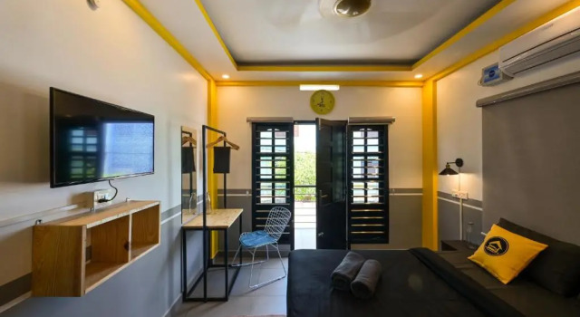 Двухместный номер Deluxe с балконом The Hosteller Fort Kochi
