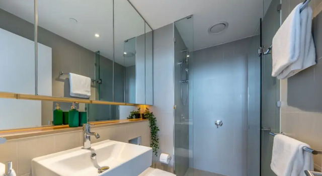 Апартаменты с 3 комнатами с балконом и с видом на море Melbourne Private Apartments - Collins Street Waterfront, Docklands