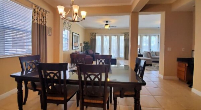 Villa W210 Beautiful 4 Bedroom Home