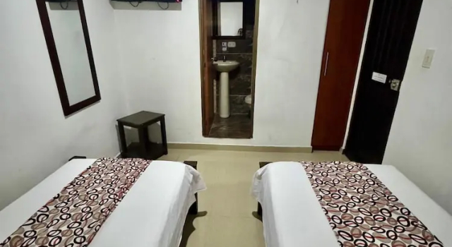 Двухместный номер Economy Hotel Tucan Pereira
