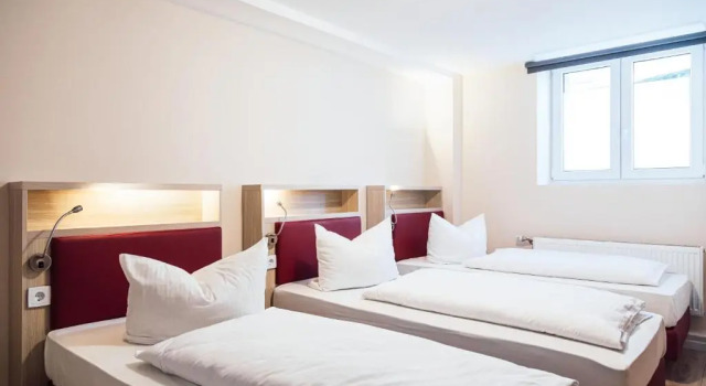 Номер Economy Hotel Hamburger Perle by UniqStay
