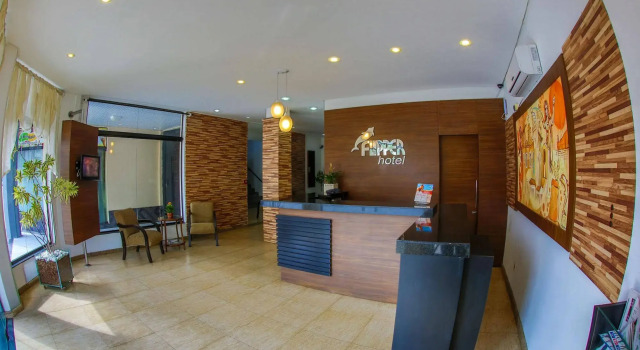 Flipper Hotel