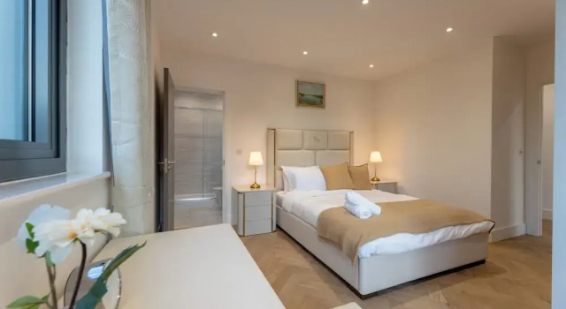 Номер Luxury Orient Residence Manchester