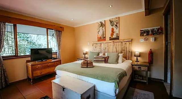 Tsitsikamma Backpackers, Book Hotel Stormsriver Tsitsikamma