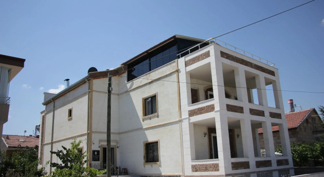El Nazar Stone Suite