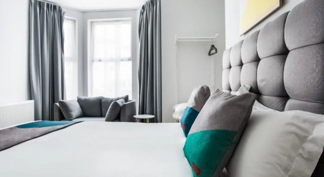 Апартаменты Deluxe OYO Studiotel Great Yarmouth - Modern Hotel Apartments