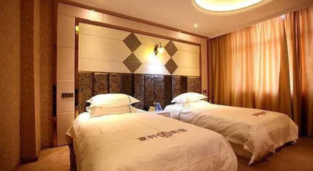 Dongfang Manshiguang Botique Hotel, Забронировать Отель Цзиньхуа Чжэцзян