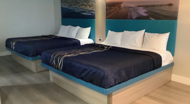 Люкс Super 8 by Wyndham Oceanside Downtown