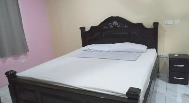 Captivating 1-bed Lodge in Accra, Забронировать Дом для отпуска Аккра Greater Accra, рядом с The National Theatre of Ghana