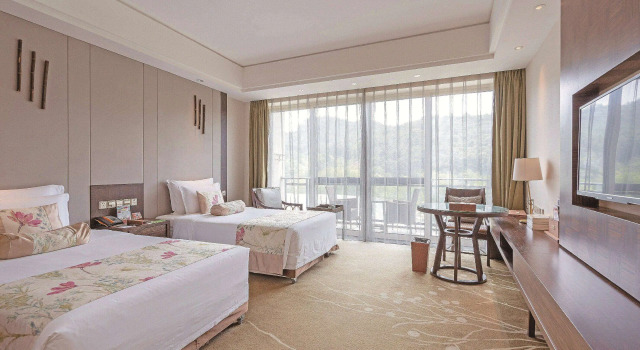 Howard Johnson By Wyndham Dongqian Lake Plaza Ningbo, Prenota Hotel Hotel a Ningbo con parcheggio, Parcheggio