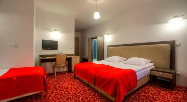 Трёхместный номер Standard Hotel Łańcut