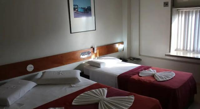 Трёхместный номер Superior с балконом Hotel Delta